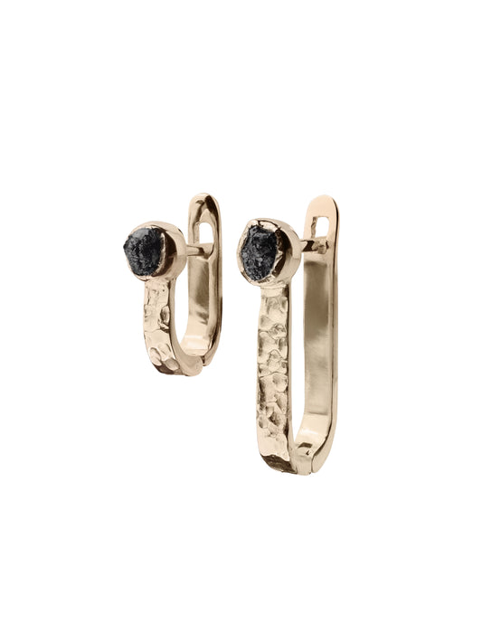 Gold asymmetric earrings with diamonds