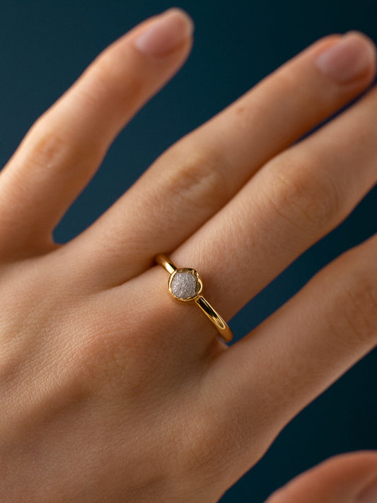 Каблучка з алмазом