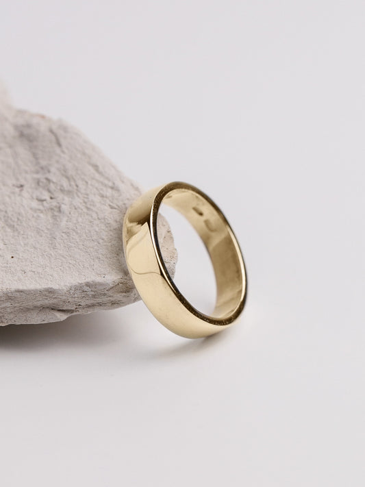 Широкий полірований перстень