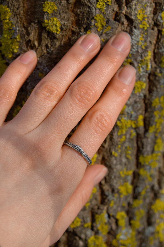 Thin Tree Ring (in stock)