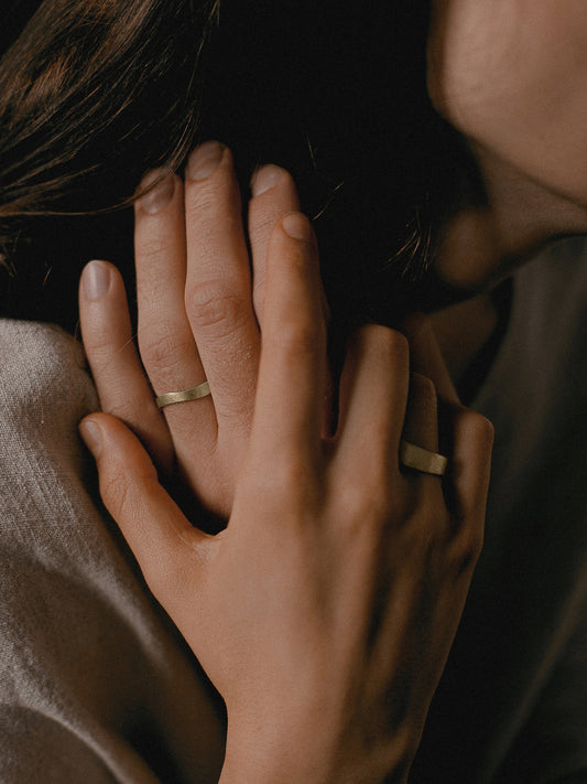 Пара обручок м'яка хвиля