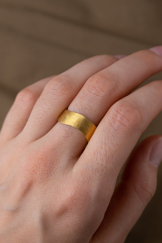 Каблучка М’яка Хвиля середня в позолоті (в наявності)